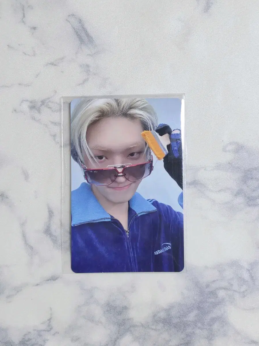 thumbnail-0
